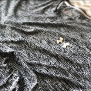 NWOT UA Threadbone  XL gray